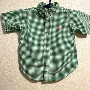 Ralph Lauren Green and white checked short sleeve boys shirt. Size 2T.